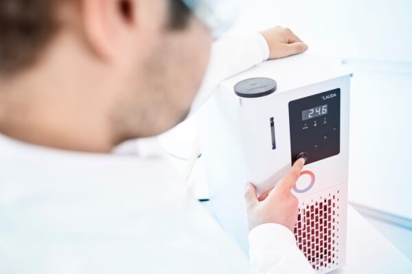 Image_TEC_INS_LAUDA_Microcool_03_1000x665_JPG Image_TEC_INS_LAUDA_Microcool_03_1000x665_JPG